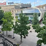 Ira's Square With Free Parking Appartamento Skopje