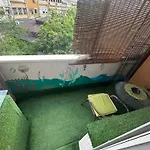 Ira's Square With Free Parking *