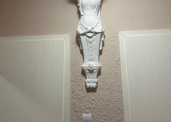 Ira's Square With Free Parking Lägenhet Skopje